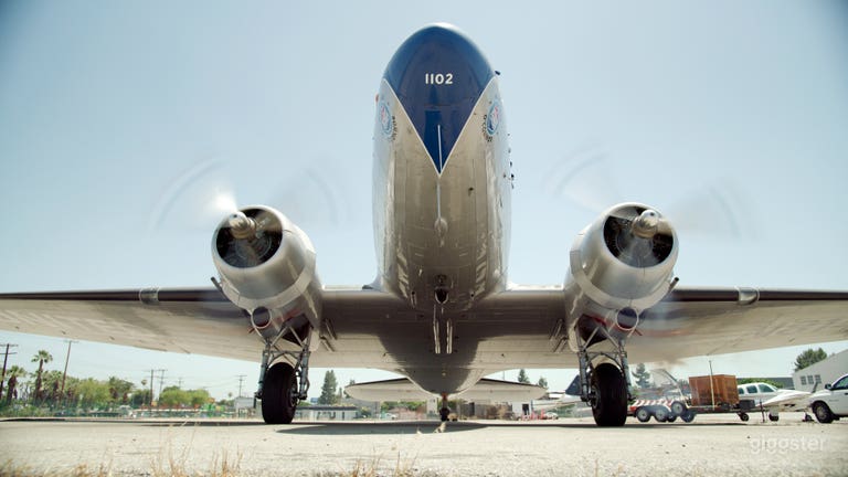  Historical Aircraft-DC3 Mainliner 