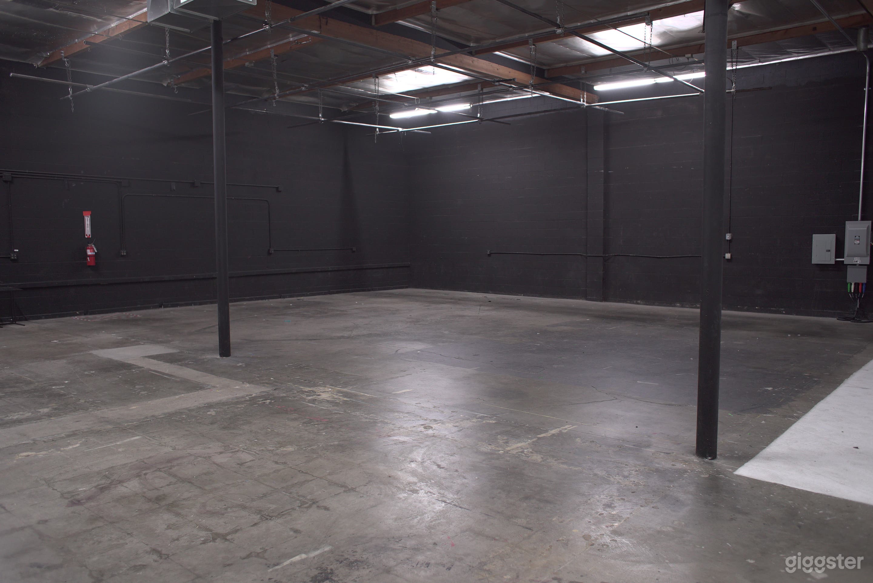 N. Hollywood Studio Amazing TopBox Light Cyc and Black Box  Photo 4