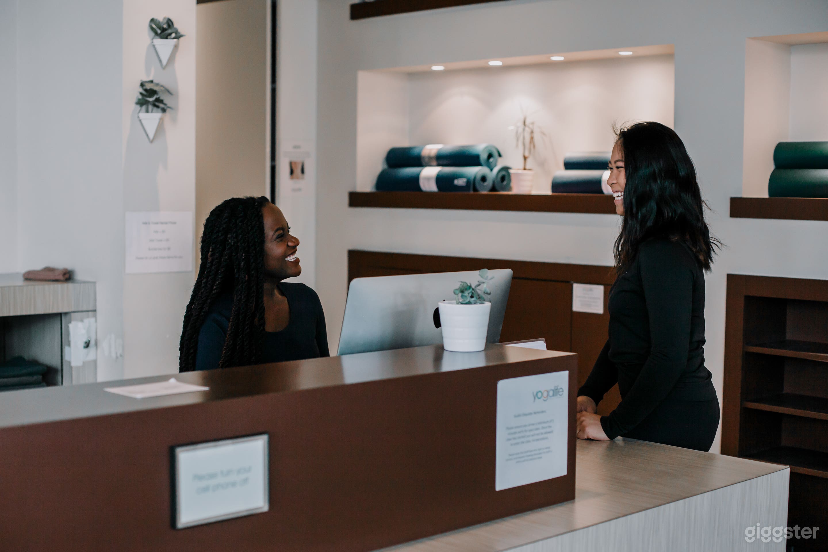 Our stylish reception space offers a professional and friendly first impression, ideal for check-ins, small meetings, or event coordination.