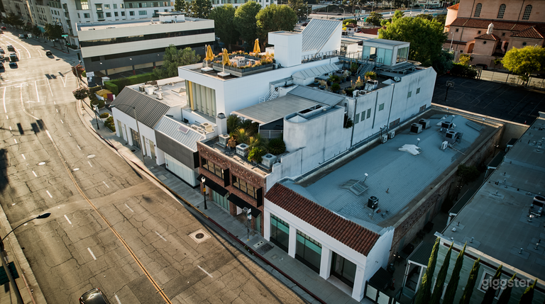  Campus di Produzione a Servizio Completo nel Centro di Pasadena 