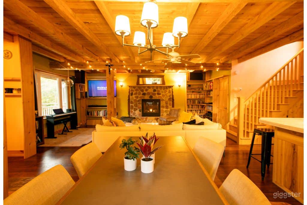 Unleash Your Creativity at Our Captivating Cottage Photo 3