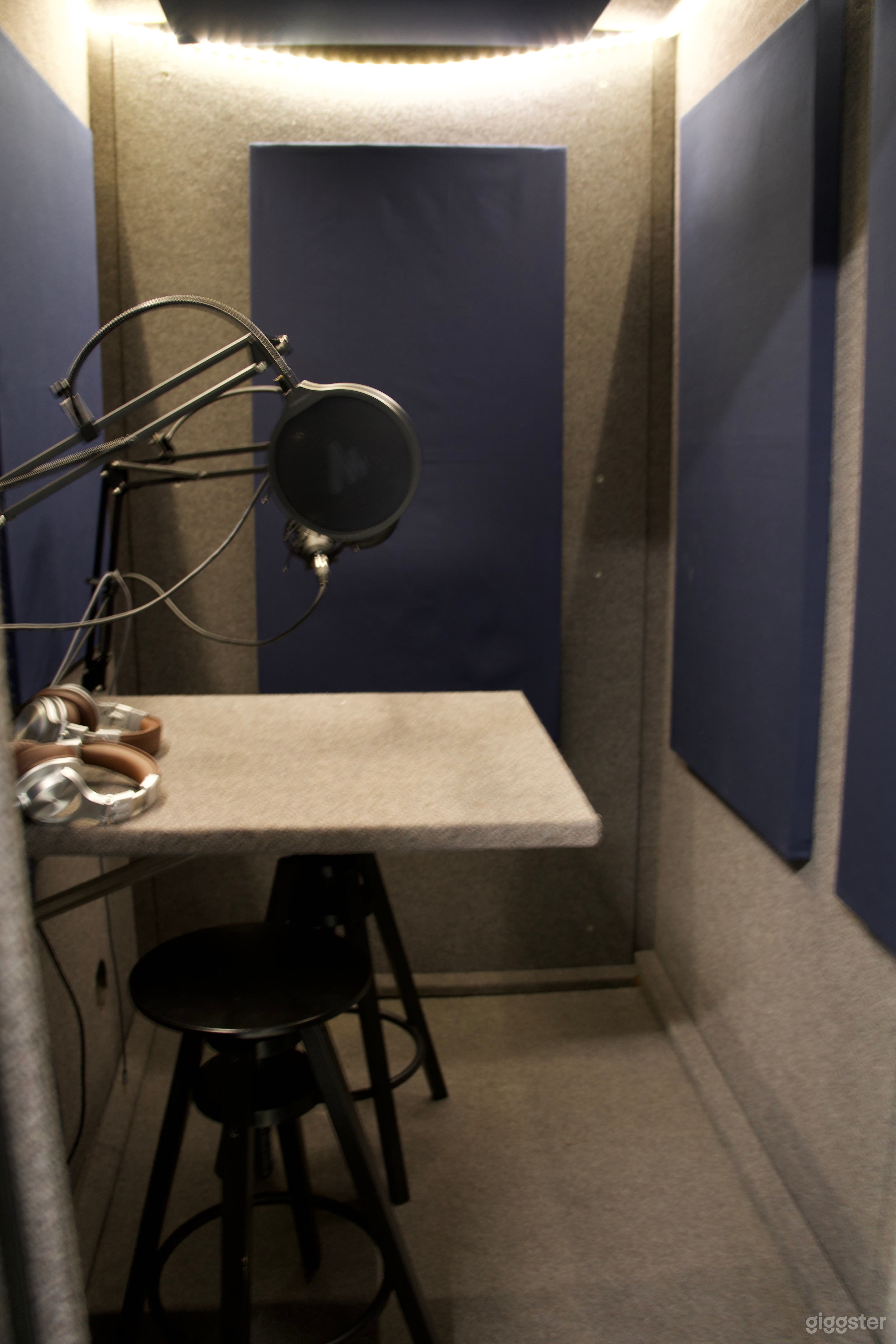 Excellent fit-for-purpose photo and video studio Photo 4