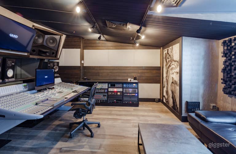  Midtown Event Space at World Famous Recording Studio 