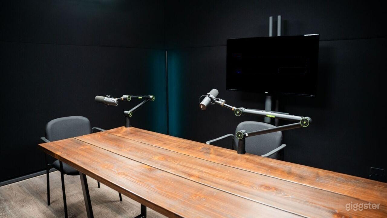 Podcast Studio Photo 2