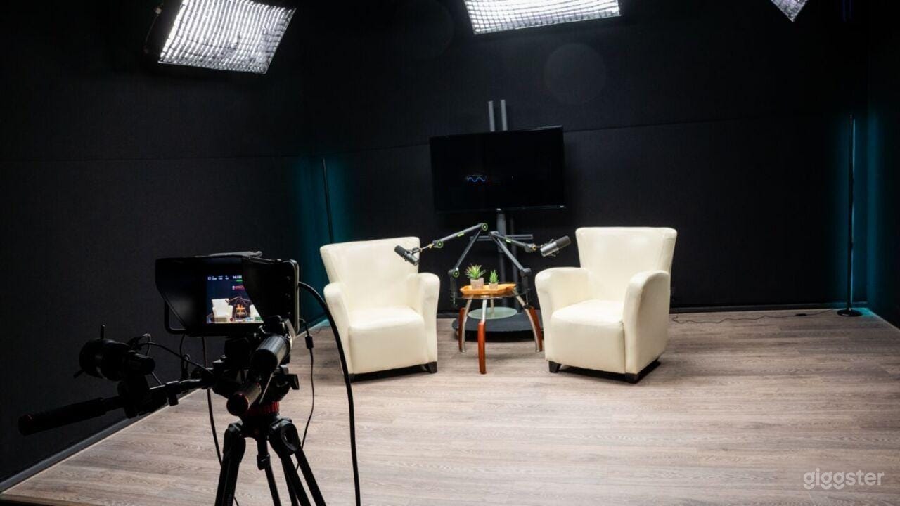 Podcast Studio Photo 4