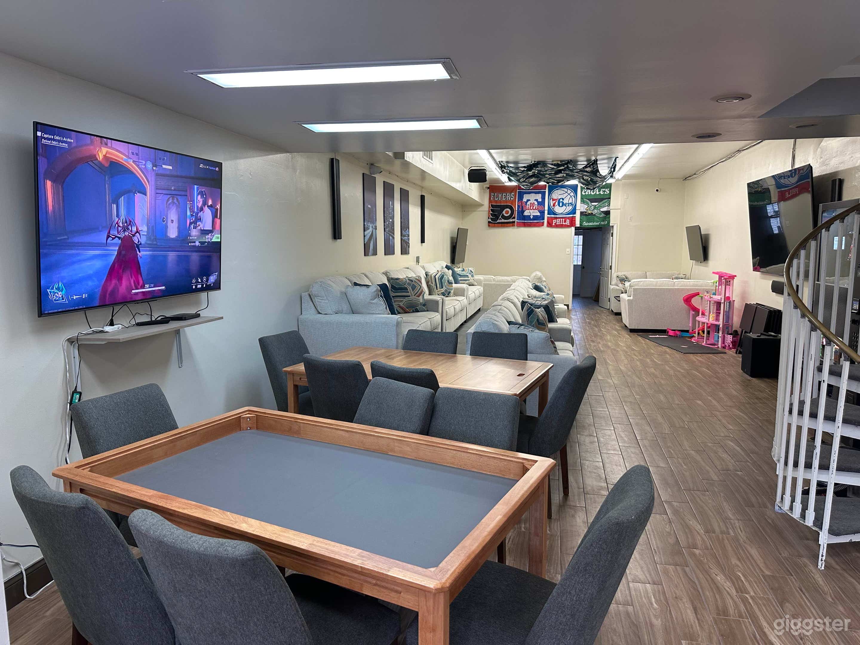 Storefront Games (Main Level) Photo 1