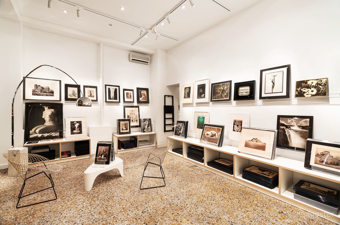 Photo de Galerie d'Art Élégante pour Événements 26 Séances Photo 1