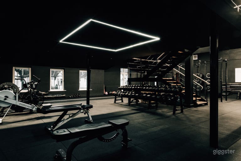  Slick, Modern Gym / Studio Space 