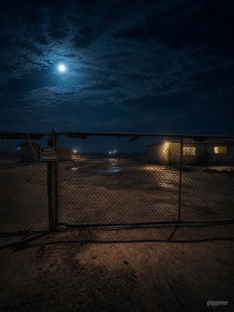  Desert Rustic Home | Outdoor Film Set 