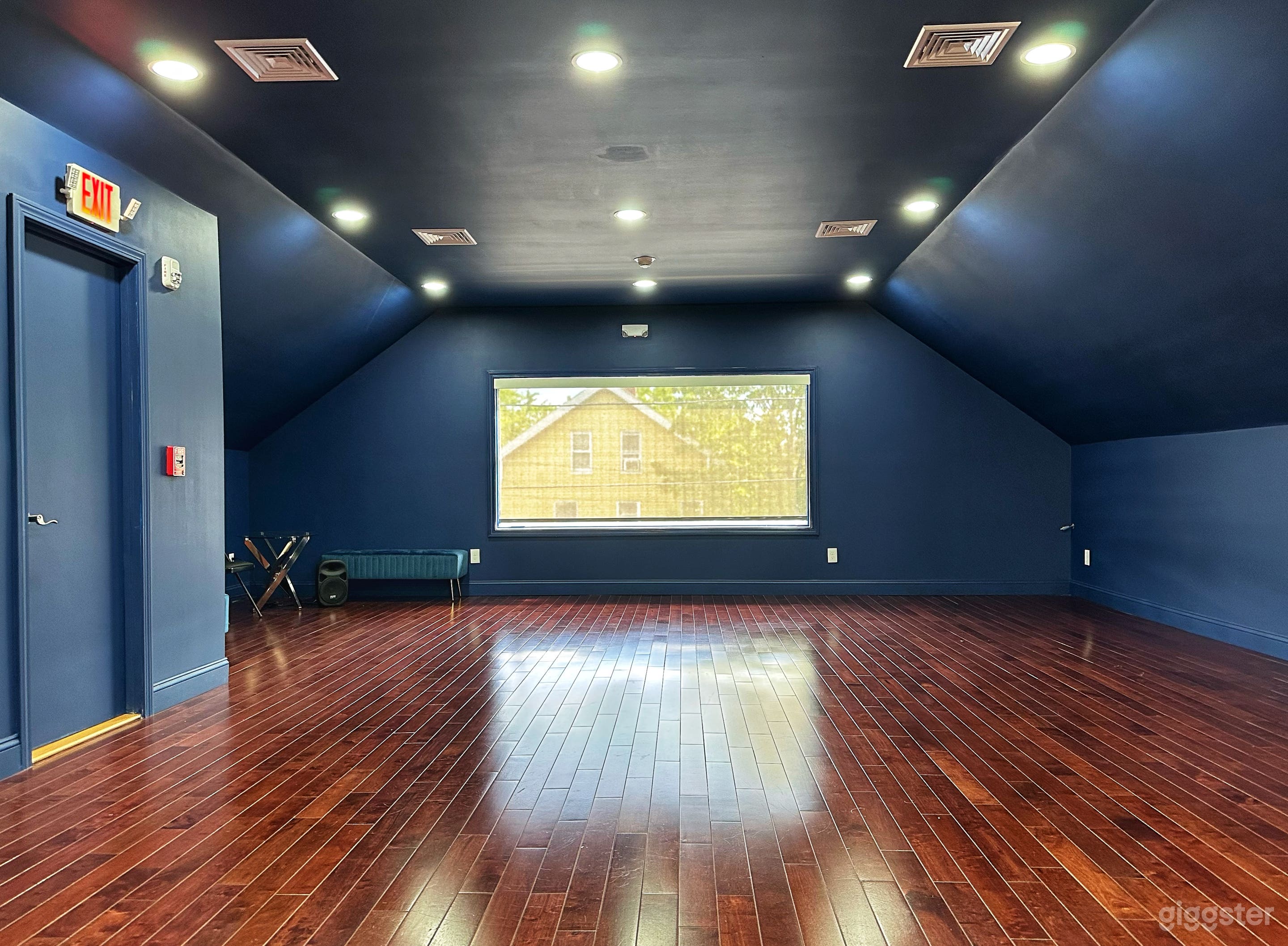 Distinctive Dance Studio ll 2nd Floor Photo 1