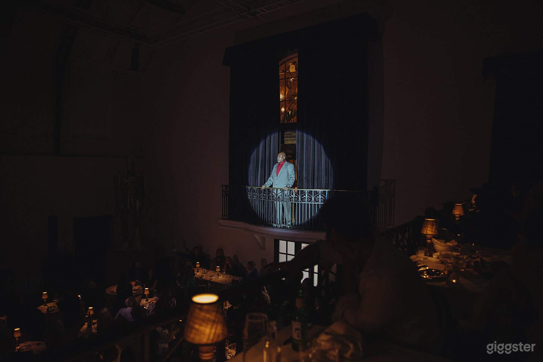 A versatile performance theater in London Photo 3