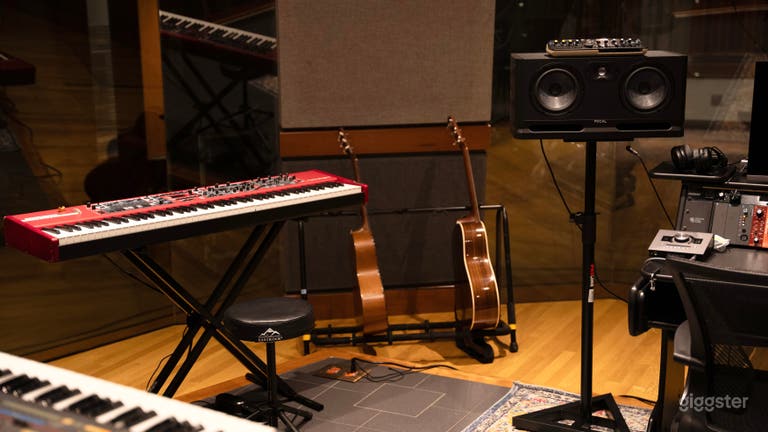  Hybrid Producer Studio - Music 