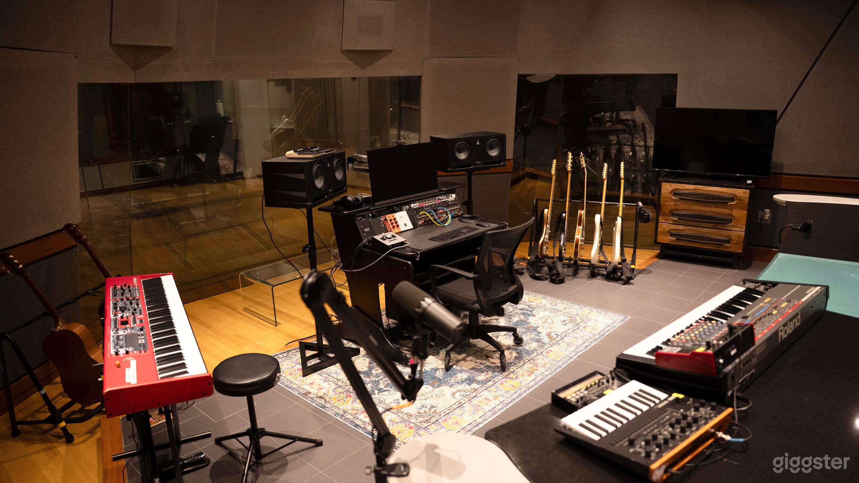 Hybrid Producer Studio - Music Photo 1