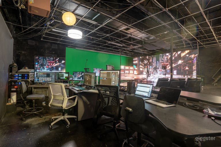  Large Film Studio with LED Volume Wall 