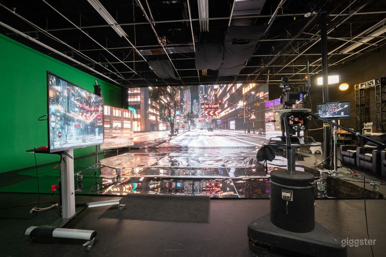  Large Film Studio with LED Volume Wall 