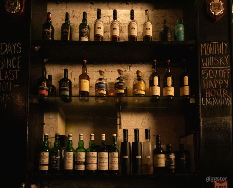  Whiskey Bar in Upper East Side Manhattan 