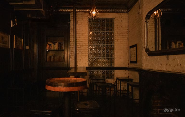  Whiskey Bar in Upper East Side Manhattan 