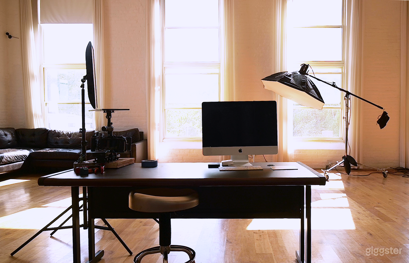 New York Loft-Style Photography &amp; Video Studio  Photo 2