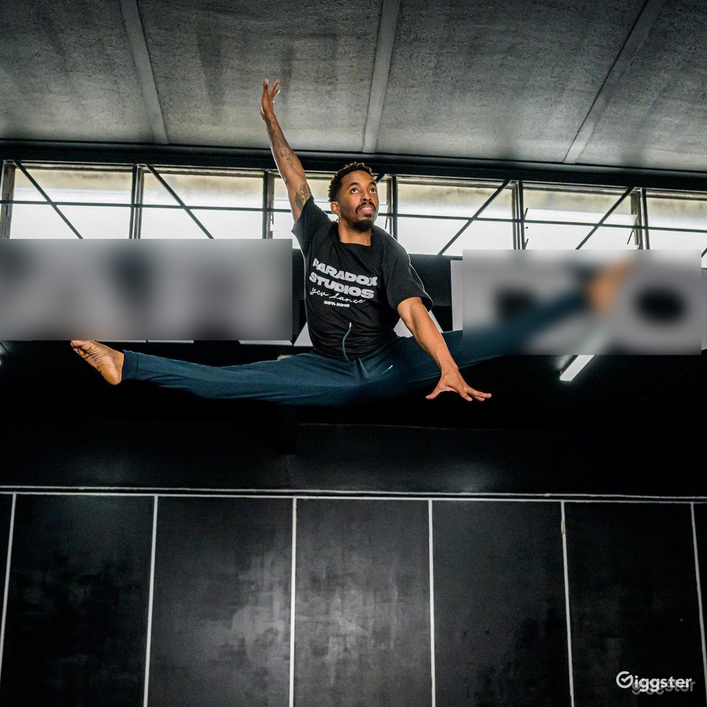 Distinctive Studio in Woolloongabba Photo 3