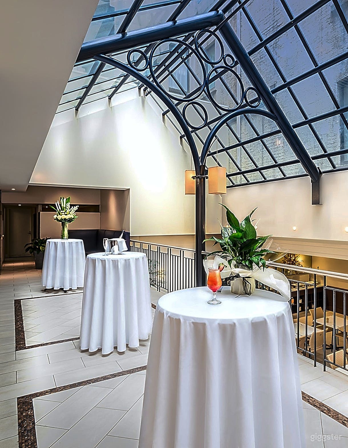 The Garden Room Terrace Photo 2