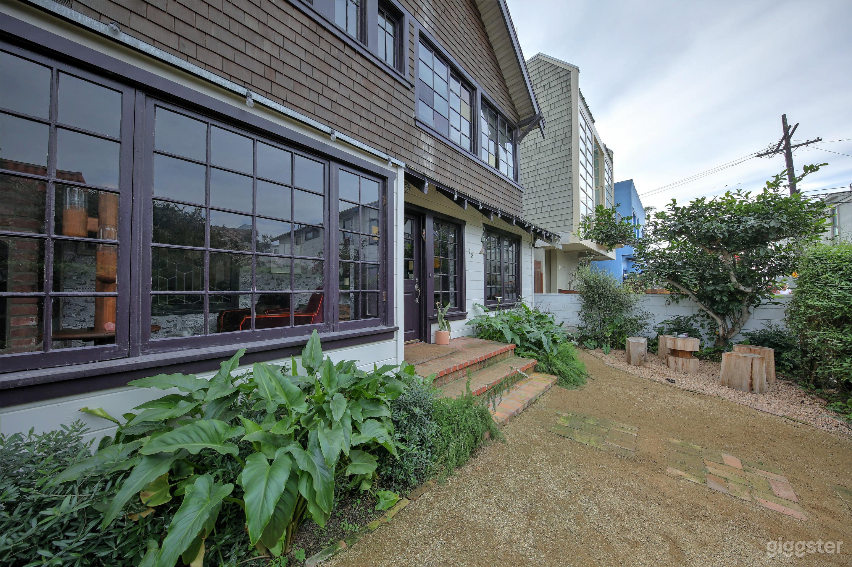 Venice Beach No.410 Photo 2