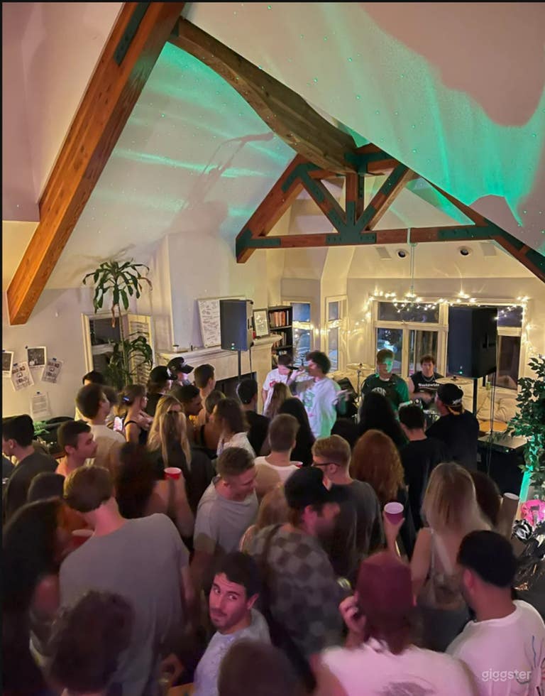  Beautiful Santa Monica Mansion near the Beach 