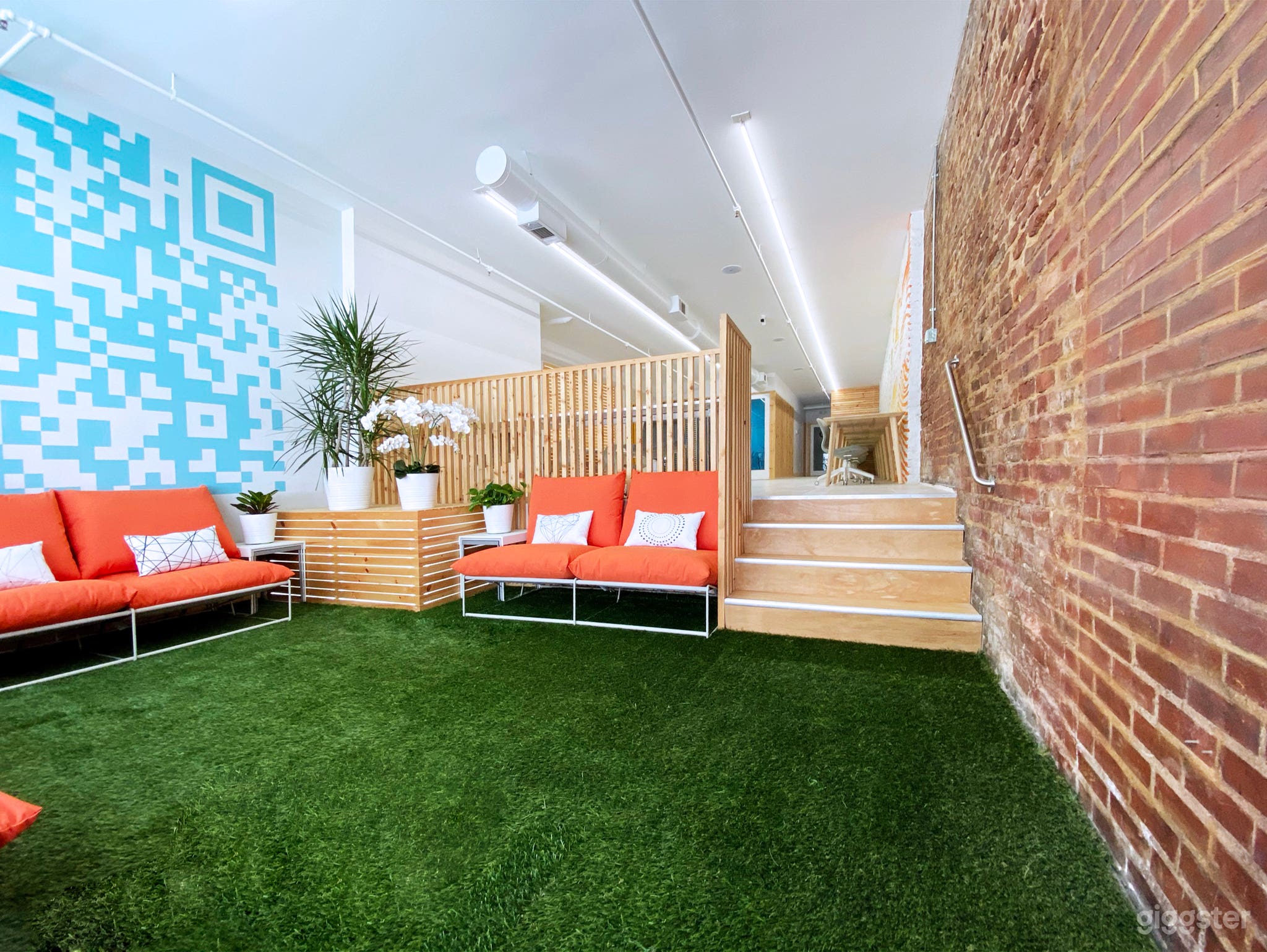 Modern Luxury Event Space in Downtown Atlanta Photo 2