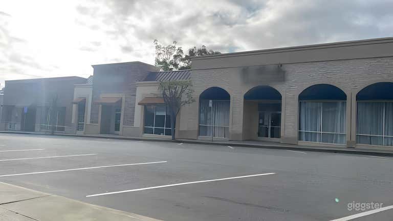  Large Event Space for 100 People 