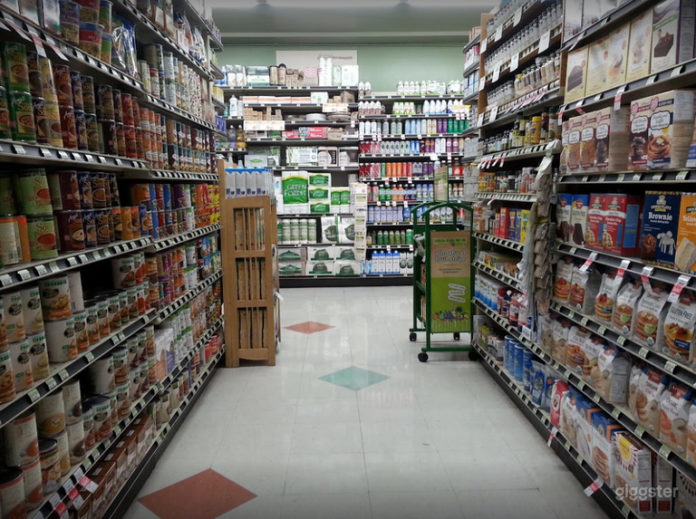  Spacious Health Food Store Perfect for Photoshoots and Productions in Santa Barbara 