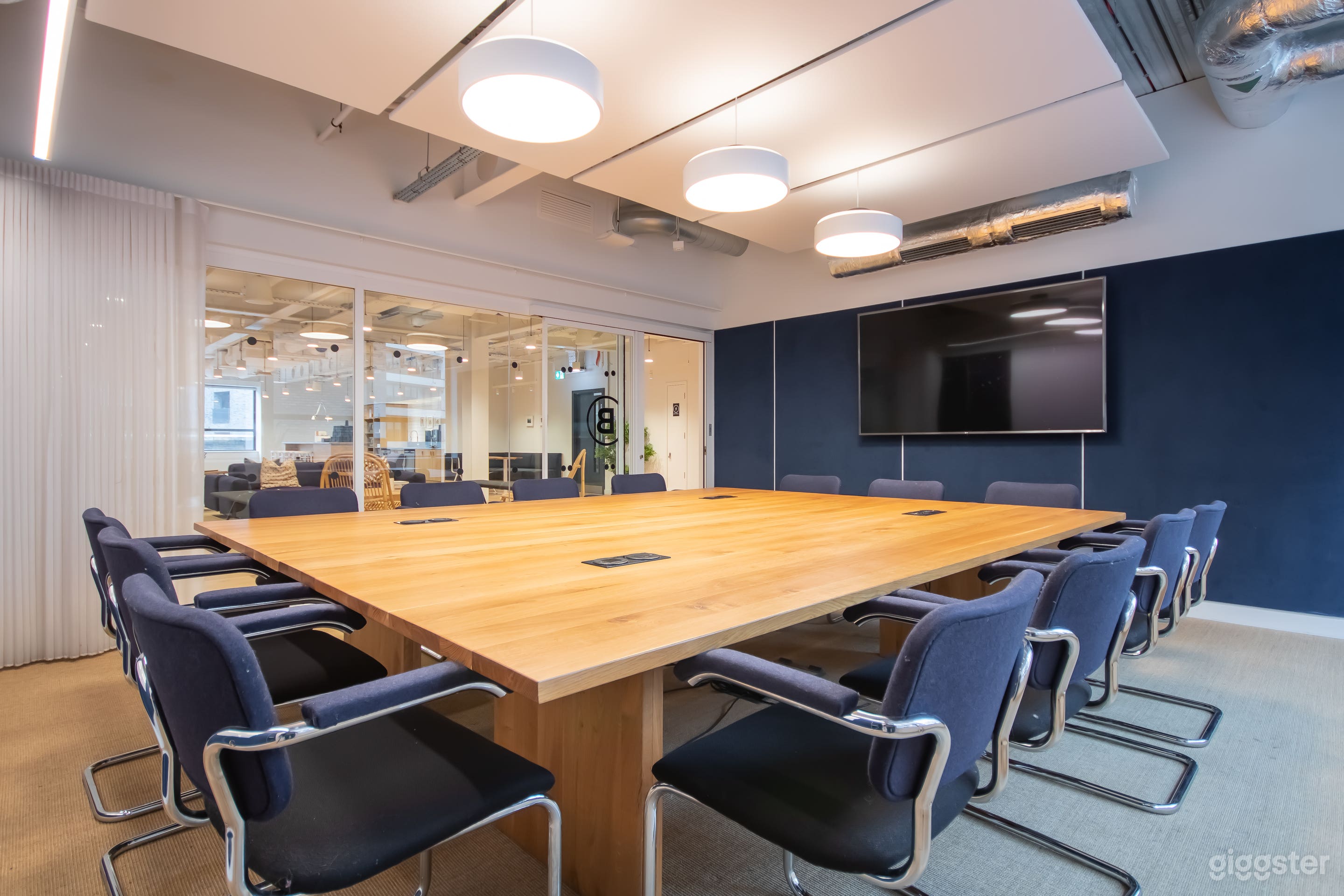 Meeting Room 2B Photo 1