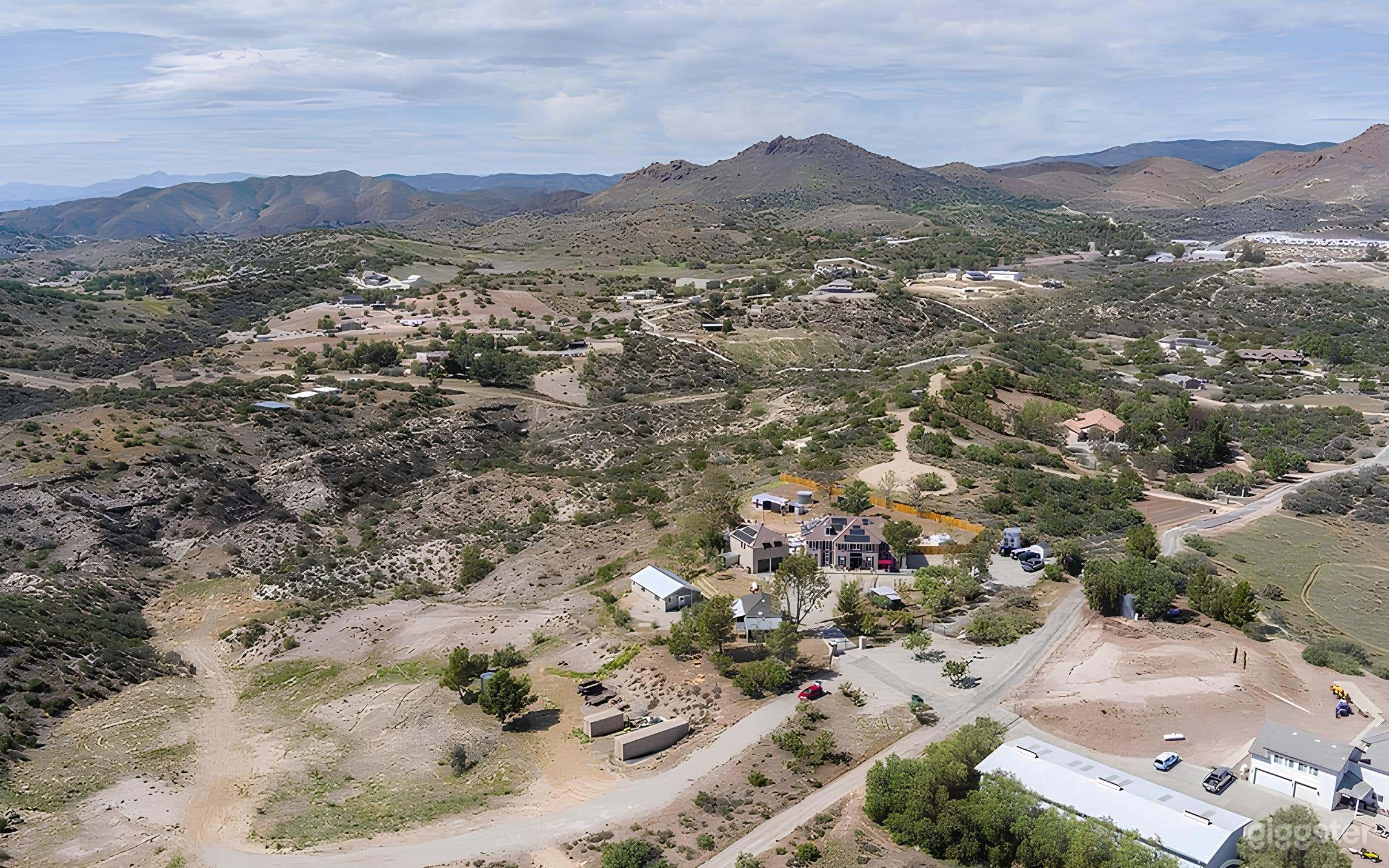 Large French Mansion On 10 Acres Beautiful Views Photo 3