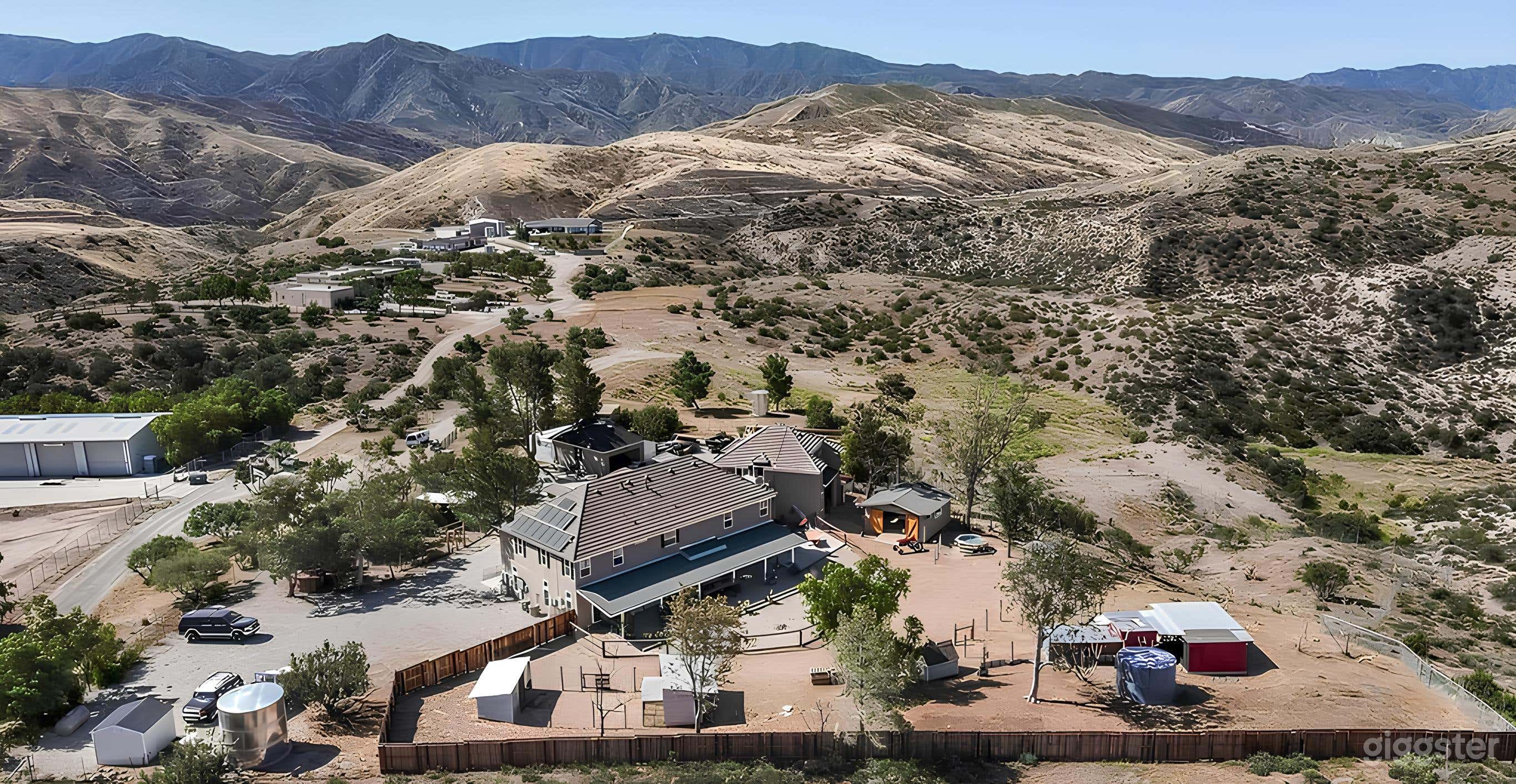 Large French Mansion On 10 Acres Beautiful Views Photo 2