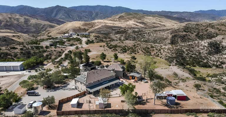  Large French Mansion On 10 Acres Beautiful Views 