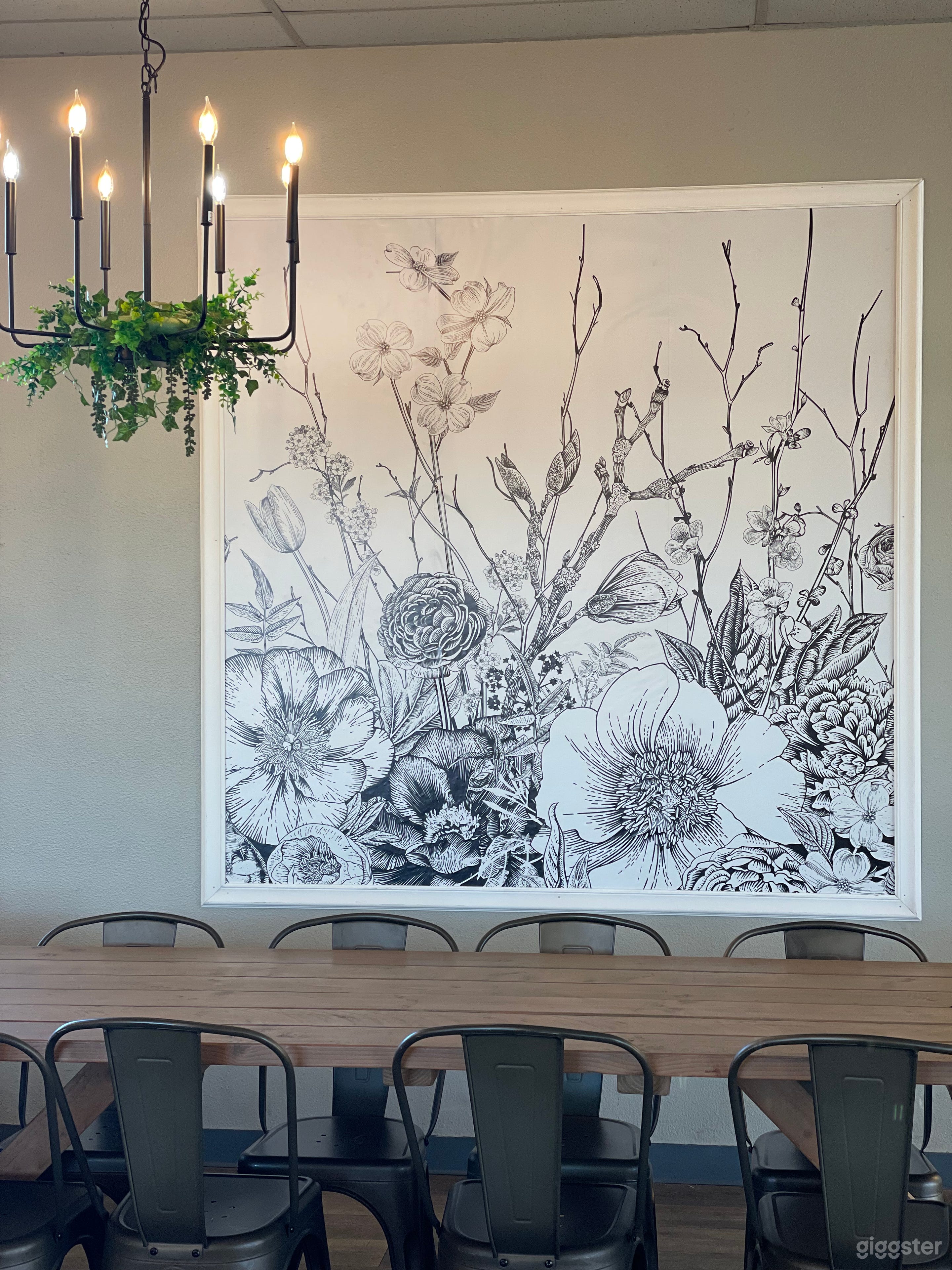 Sophisticated Boho Event Space Photo 2