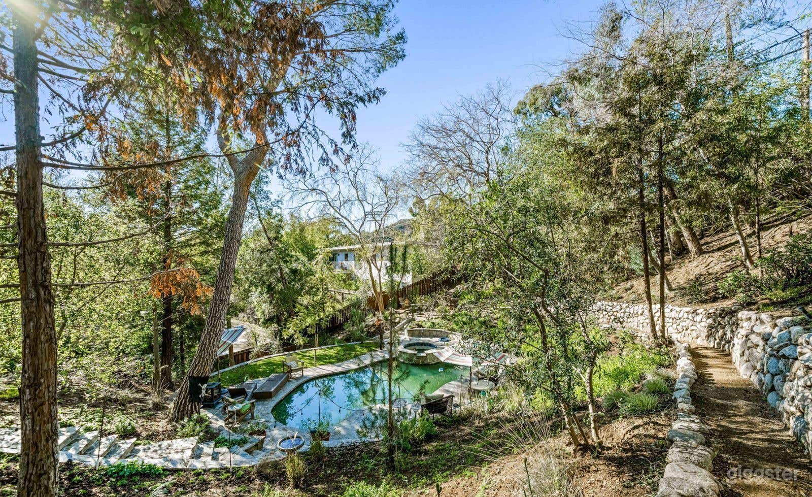 RUSTIC CABIN OASIS IN LA'S MULHOLLAND DRIVE/POOL Photo 4
