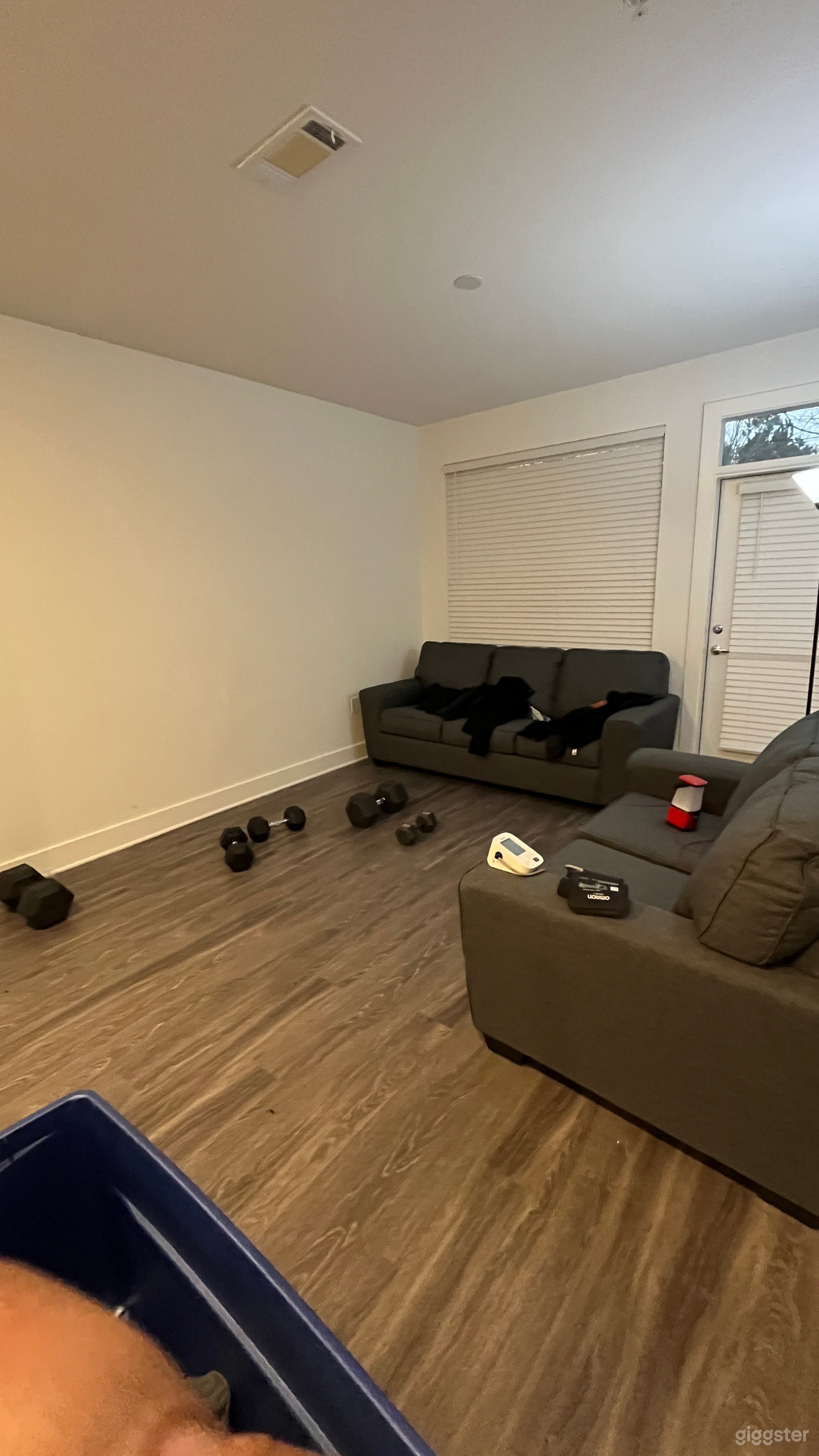 Brand new apartment. Can be dressed up In anyway  Photo 1