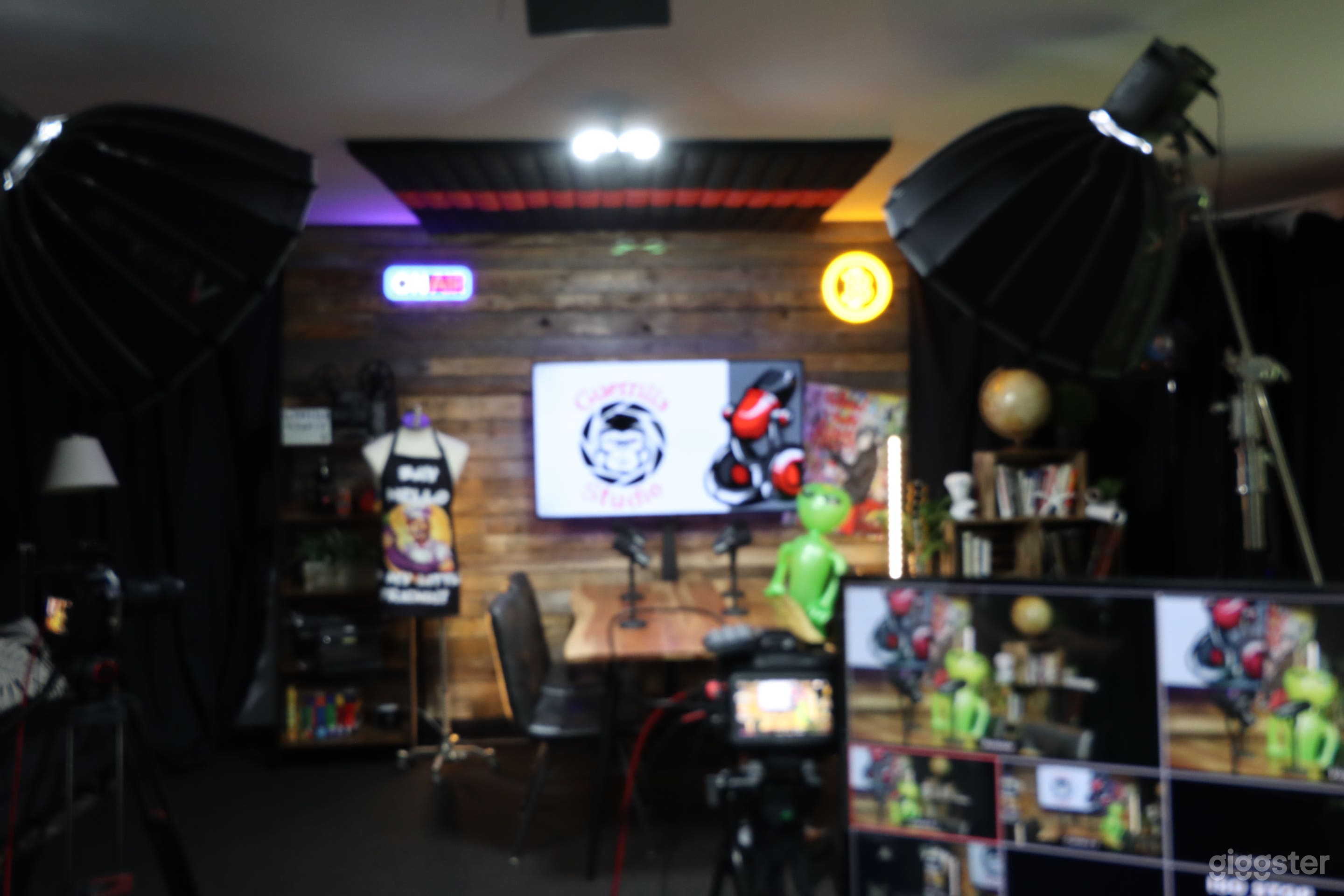 Podcast Studio with technician Photo 3