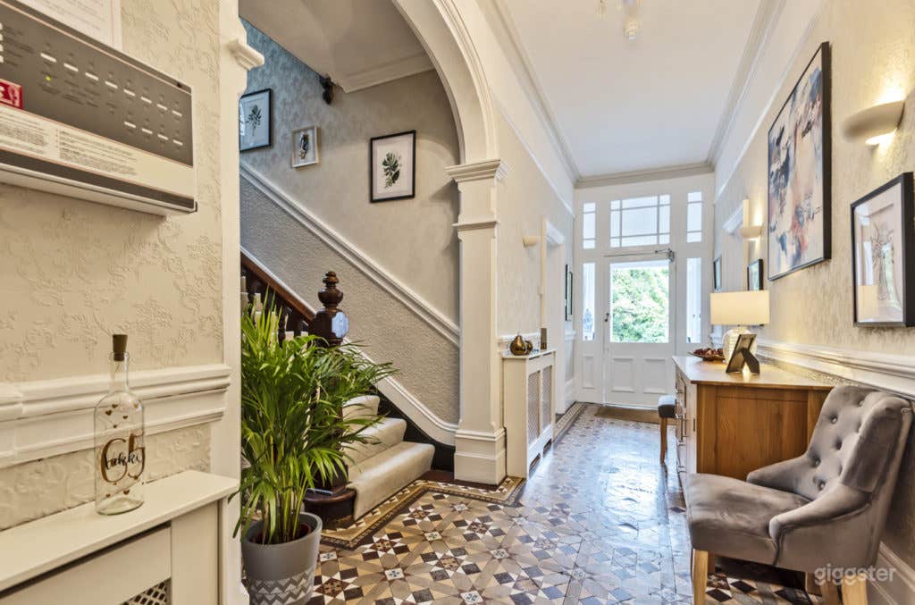 Victorian House in Aldershot UK Photo 4