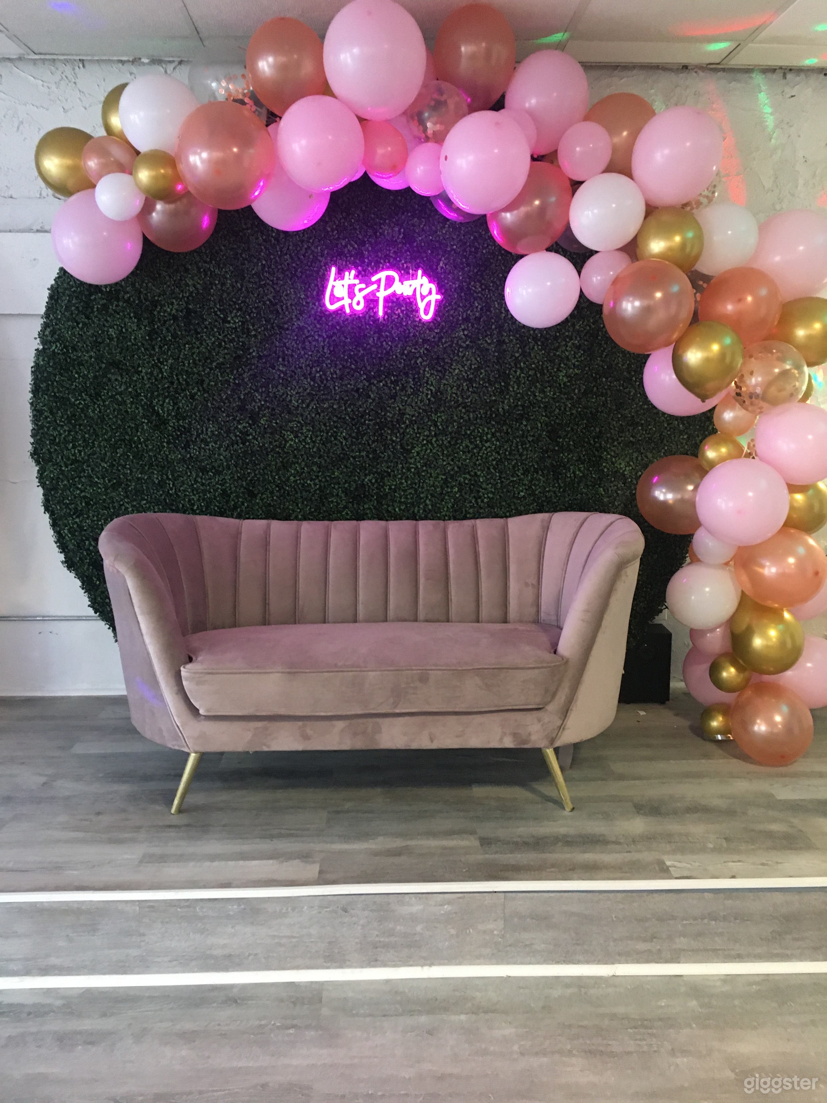 All White Canvas Event Space - Greater Philly Area Photo 4