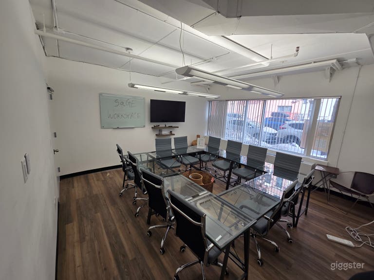  152-C Conference Room in Harlem 