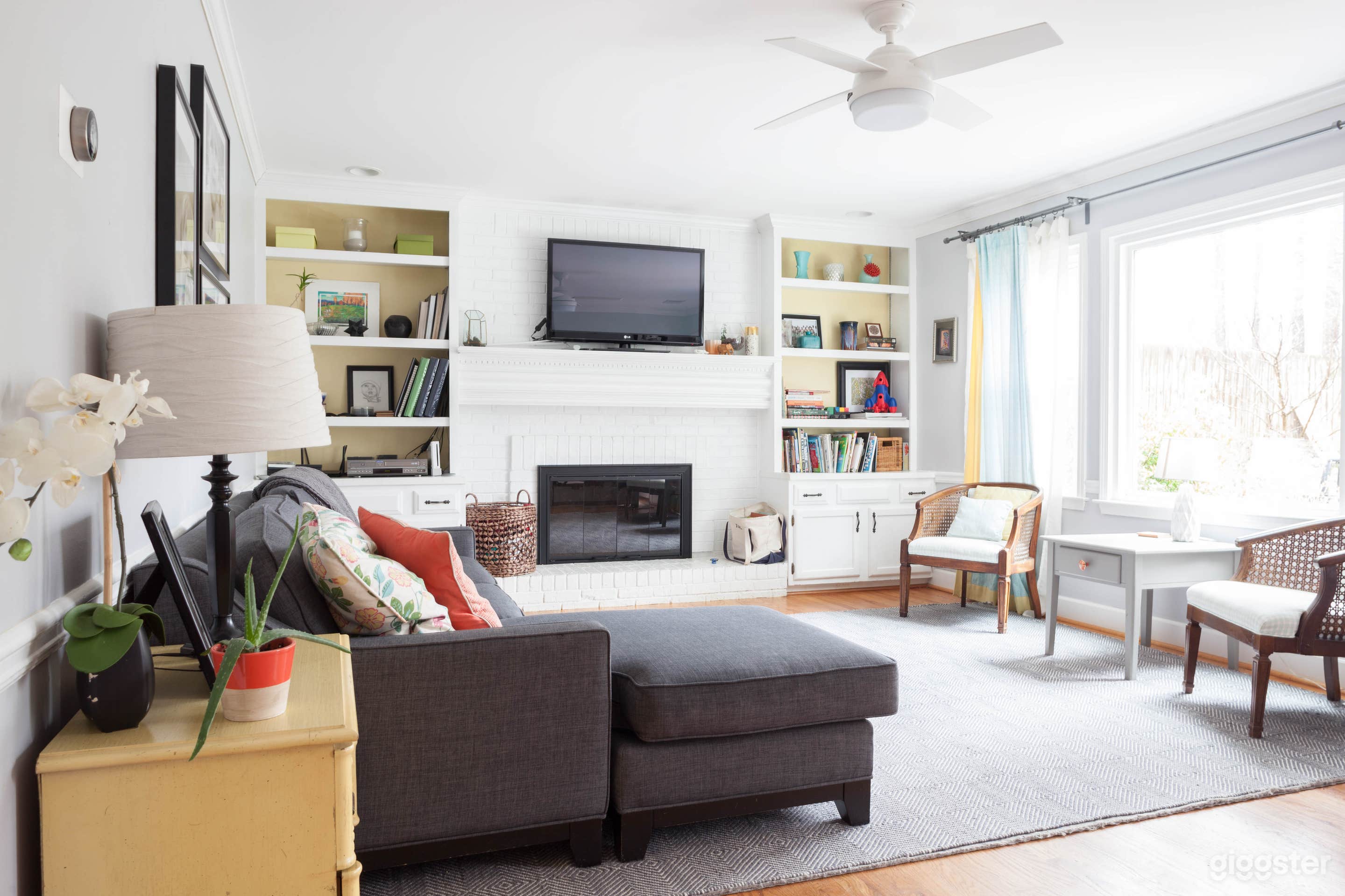 4BR suburban ATL house with pool and huge backyard Photo 1