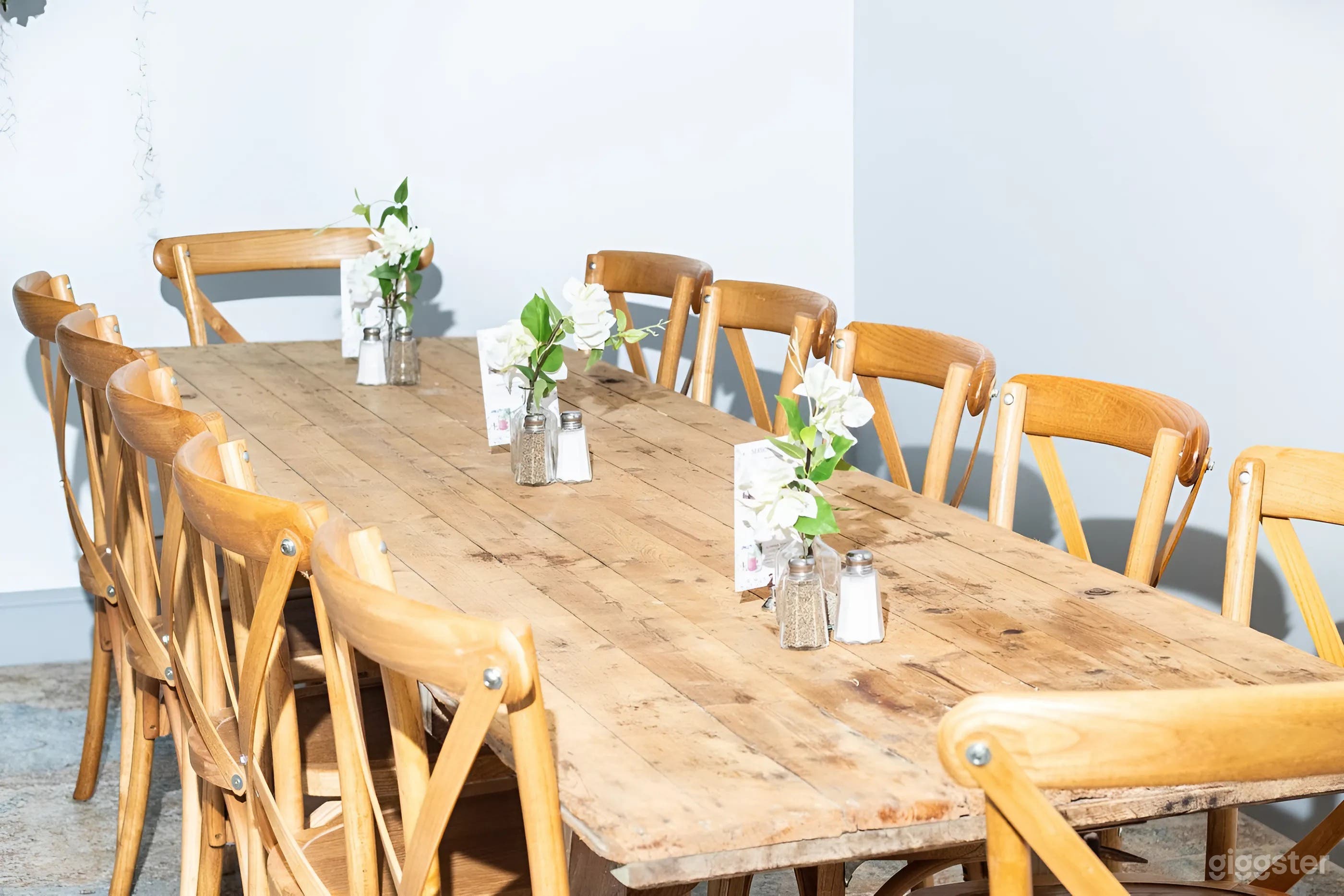 Vintage-Inspired Café with French Flair in West Palm Beach Photo 3