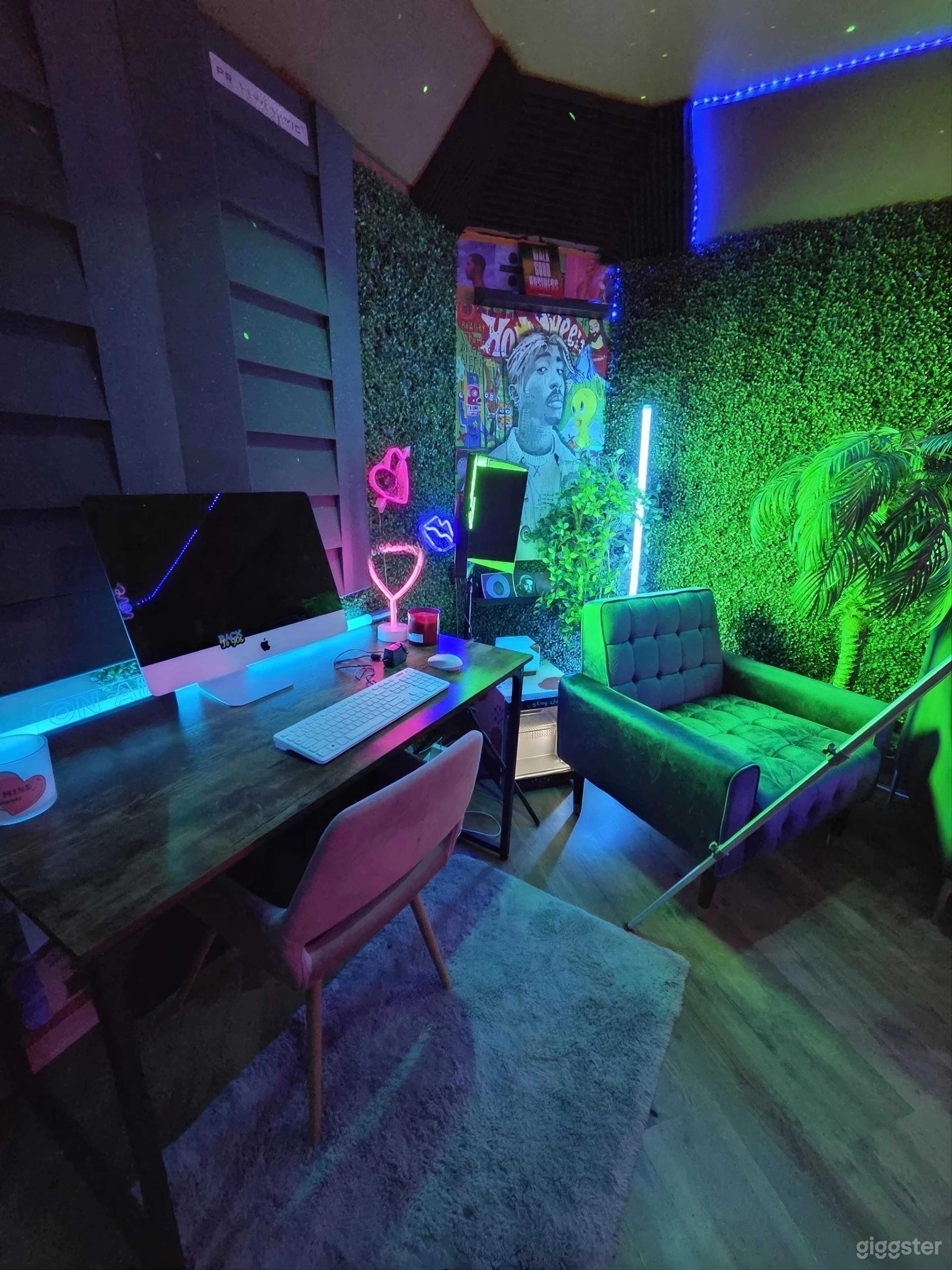Stylish Podcast and Video Studio with Custom Lighting Photo 4
