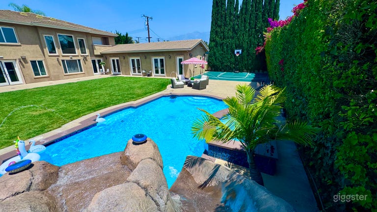  Oasi Tranquilla con cortile privato, piscina, spa & campo da basket 
