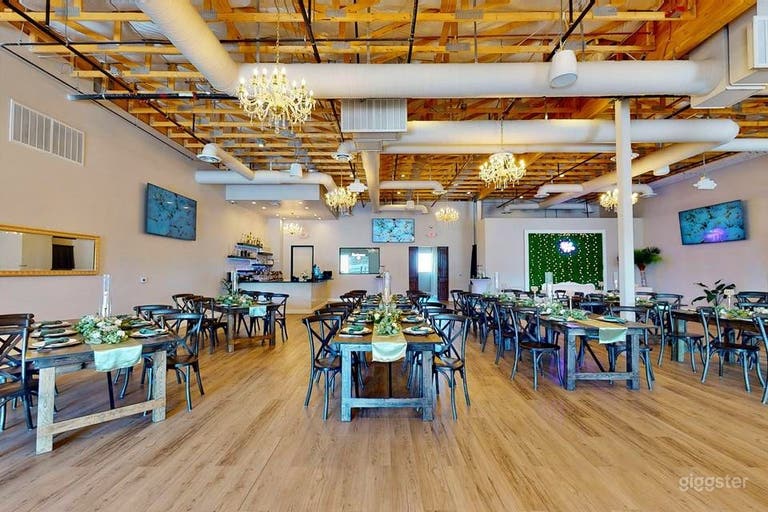  Enchanting Indoor Wedding Venue  