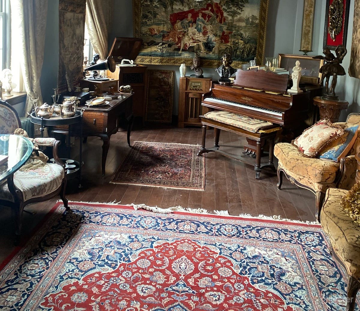 The Music Room Photo 2