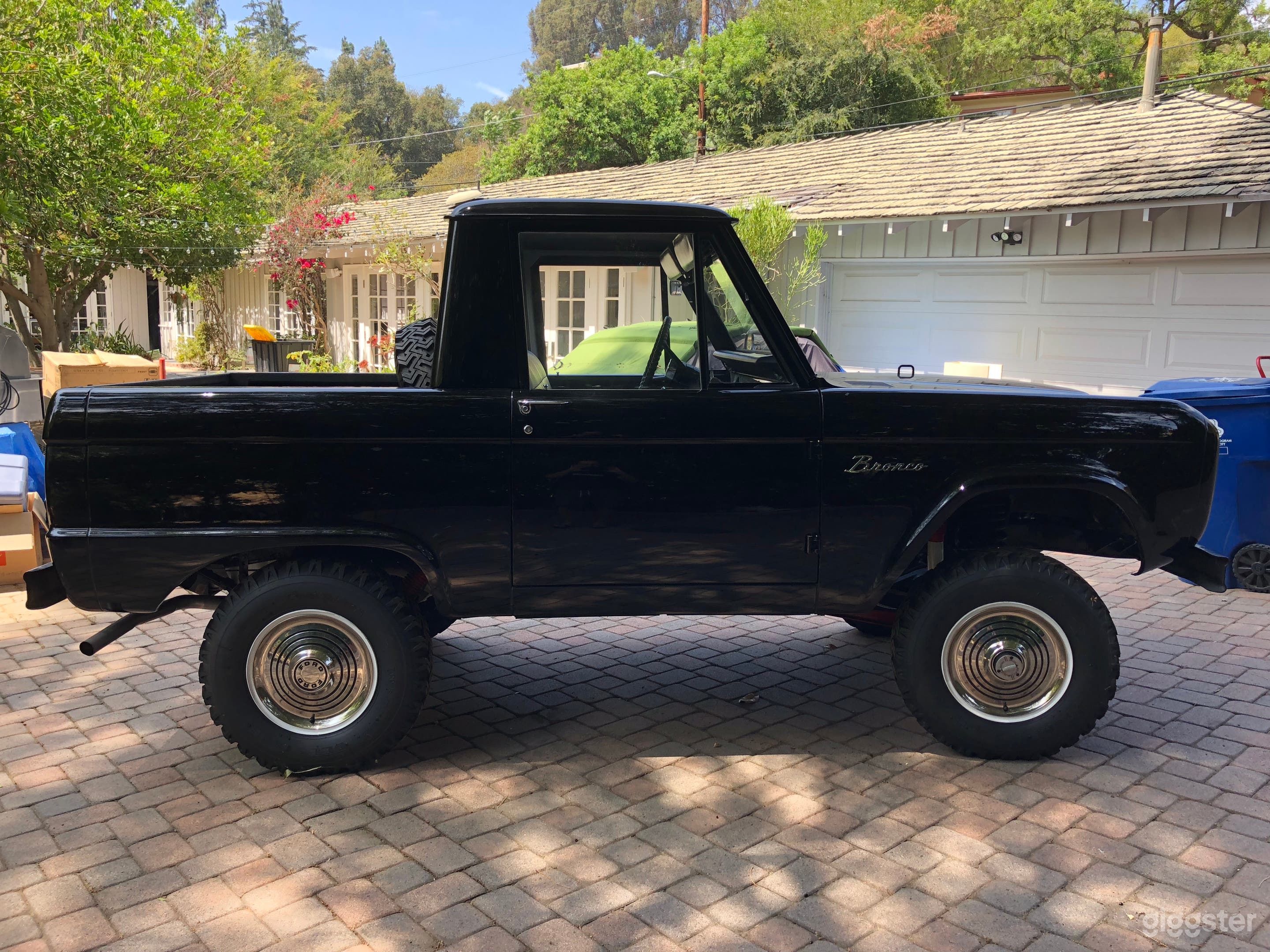 1966 Ford Bronco Half-Cab Photo 2