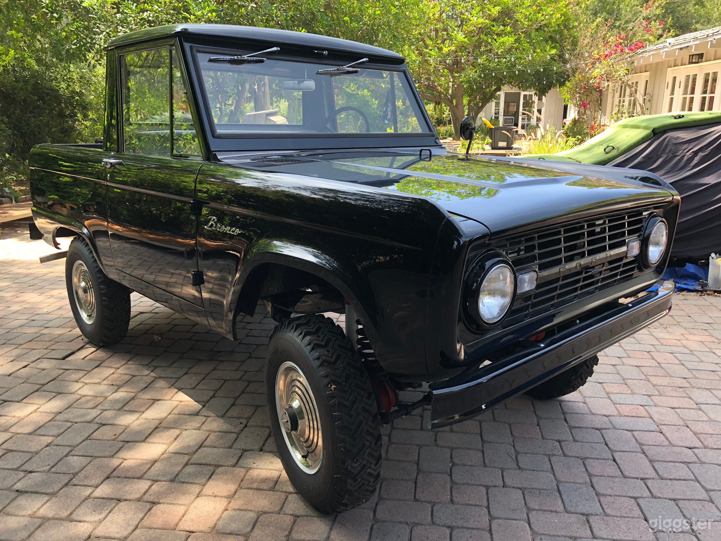 1966 Ford Bronco Half-Cab Photo 4