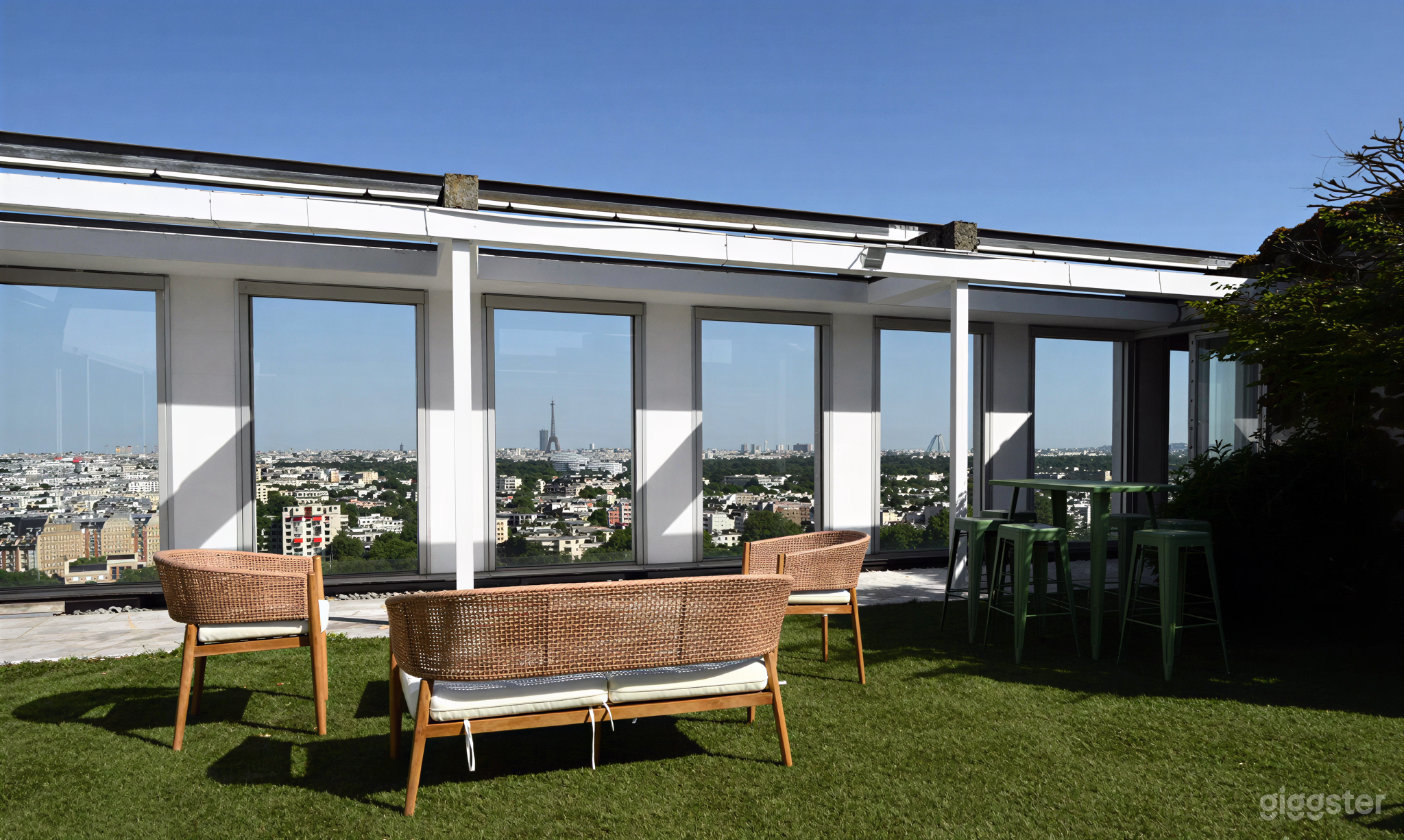 Photo de Espace extérieur avec jardin suspendu et vue sur Paris 4