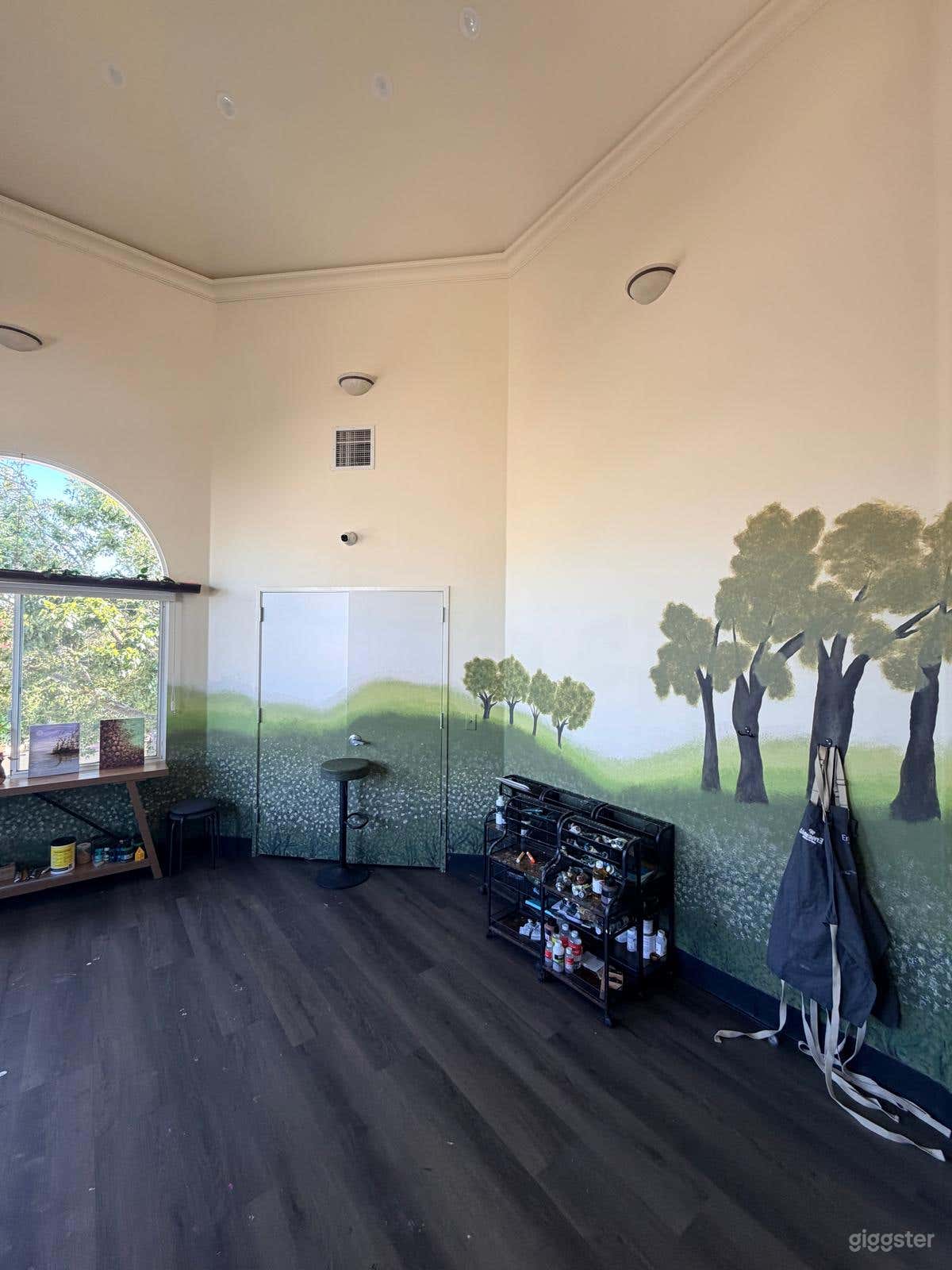 Arbor - Bright & Flexible Studio Photo 4